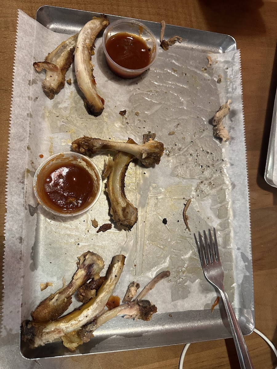 SMOKEHOUSE BBQ - Photo 3