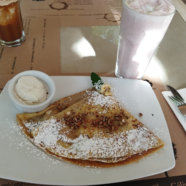 Crepe with Nutella and Banana