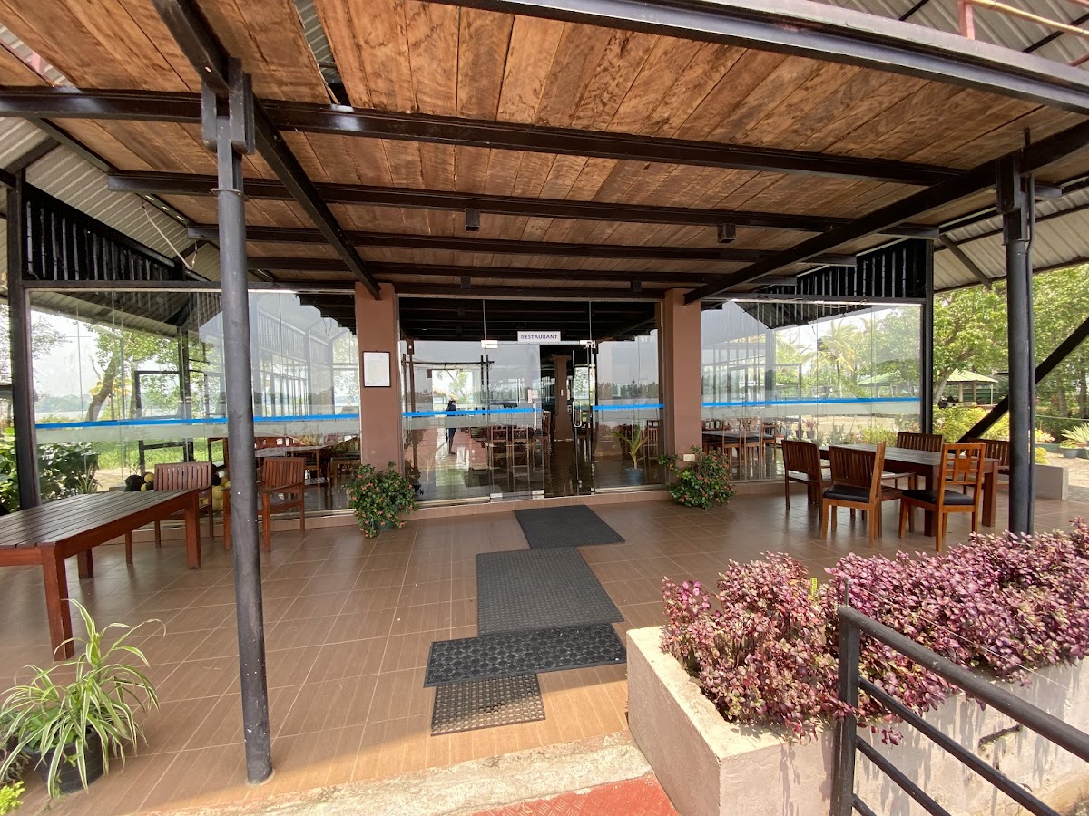 Kirala Island Restaurant - Photo 8