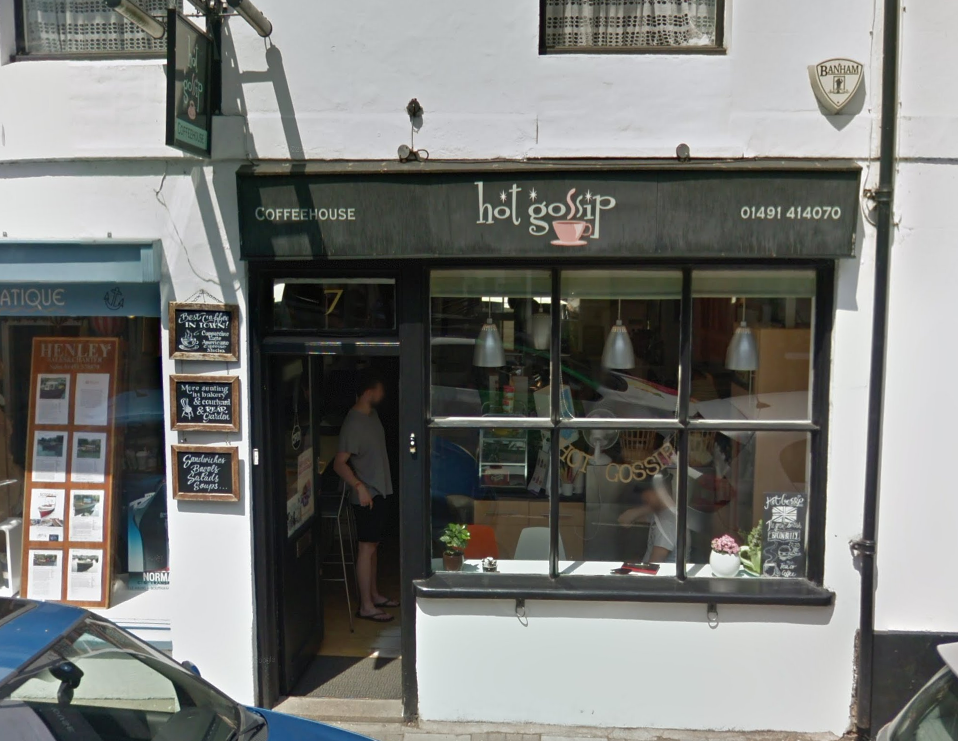 Hot Gossip Coffeehouse - Photo 4