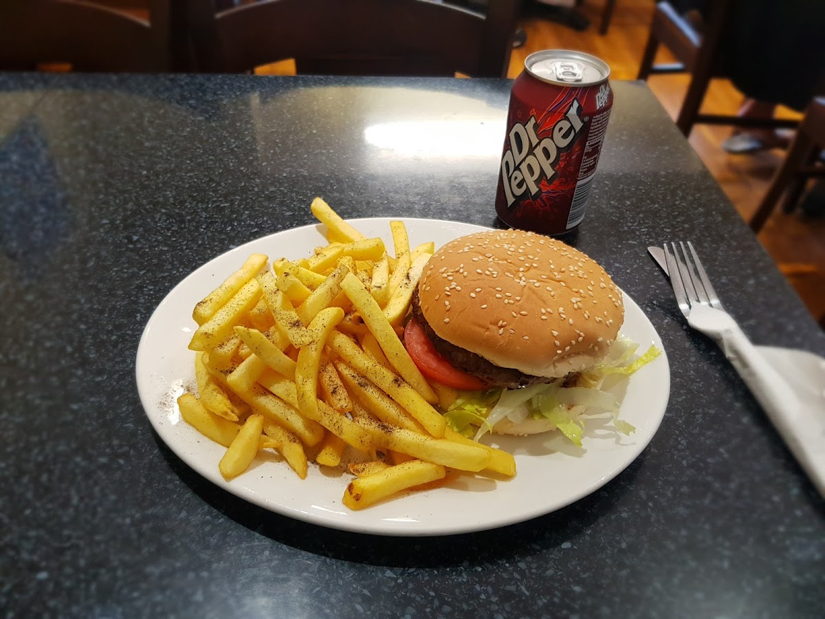 Biggin Cafe - Photo 2