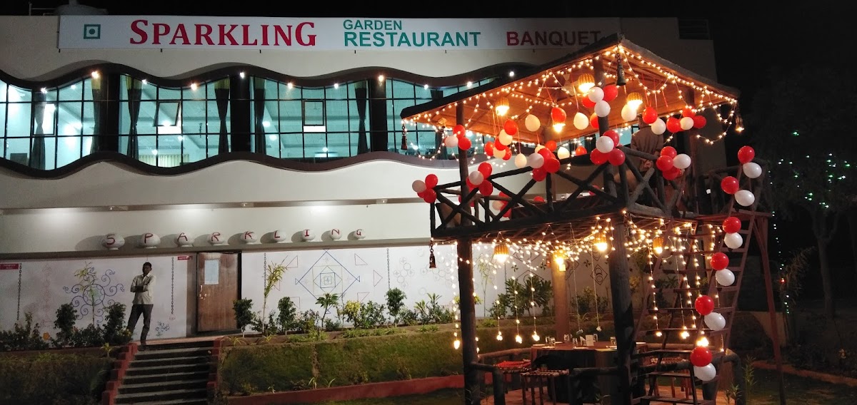 Sparkling Garden Restaurant