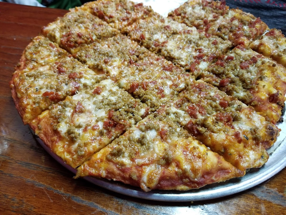 Sir Pizza of Dickson - Photo 2