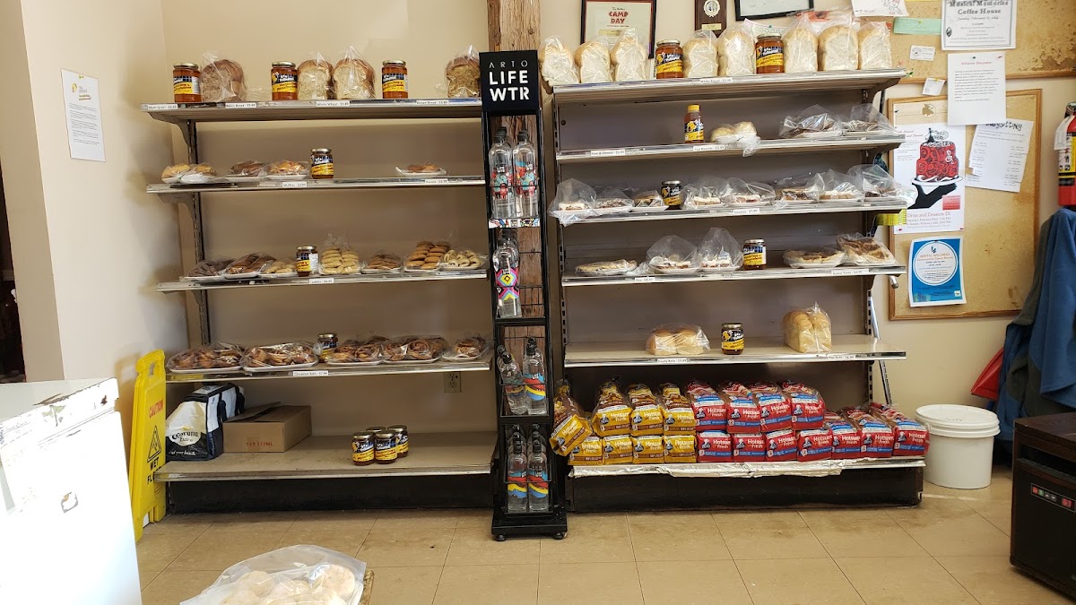 Reid's Restaurant & Bakery - Photo 2