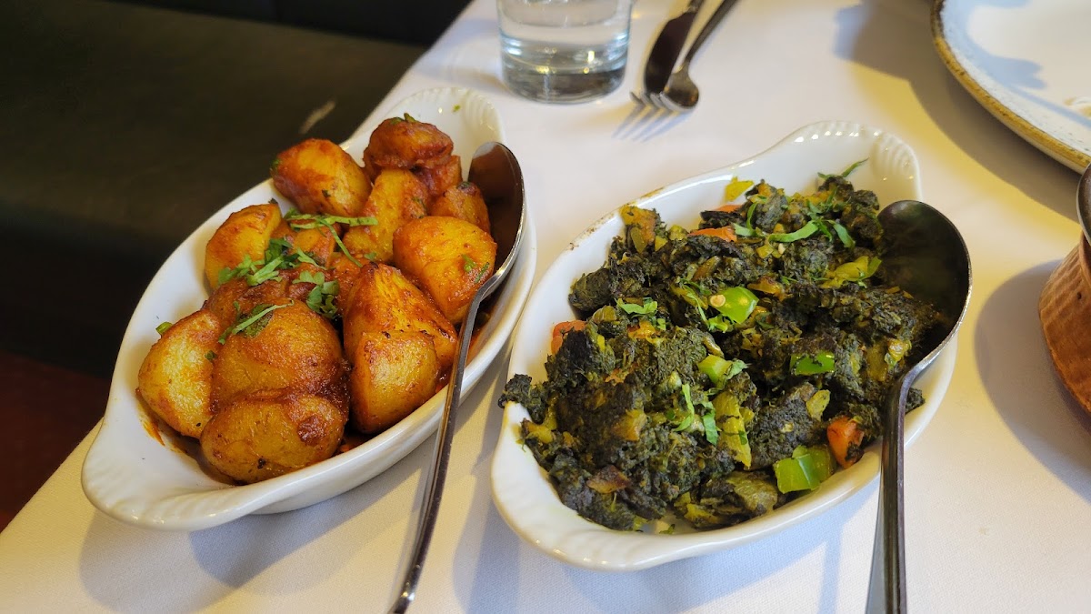 Chutney's - Photo 6
