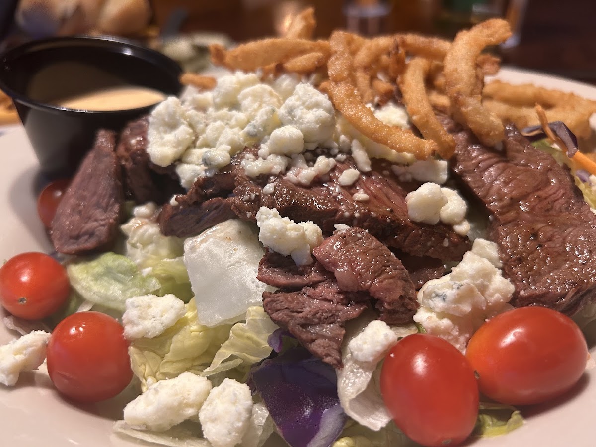 Jerry's Pub Grille - Photo 1