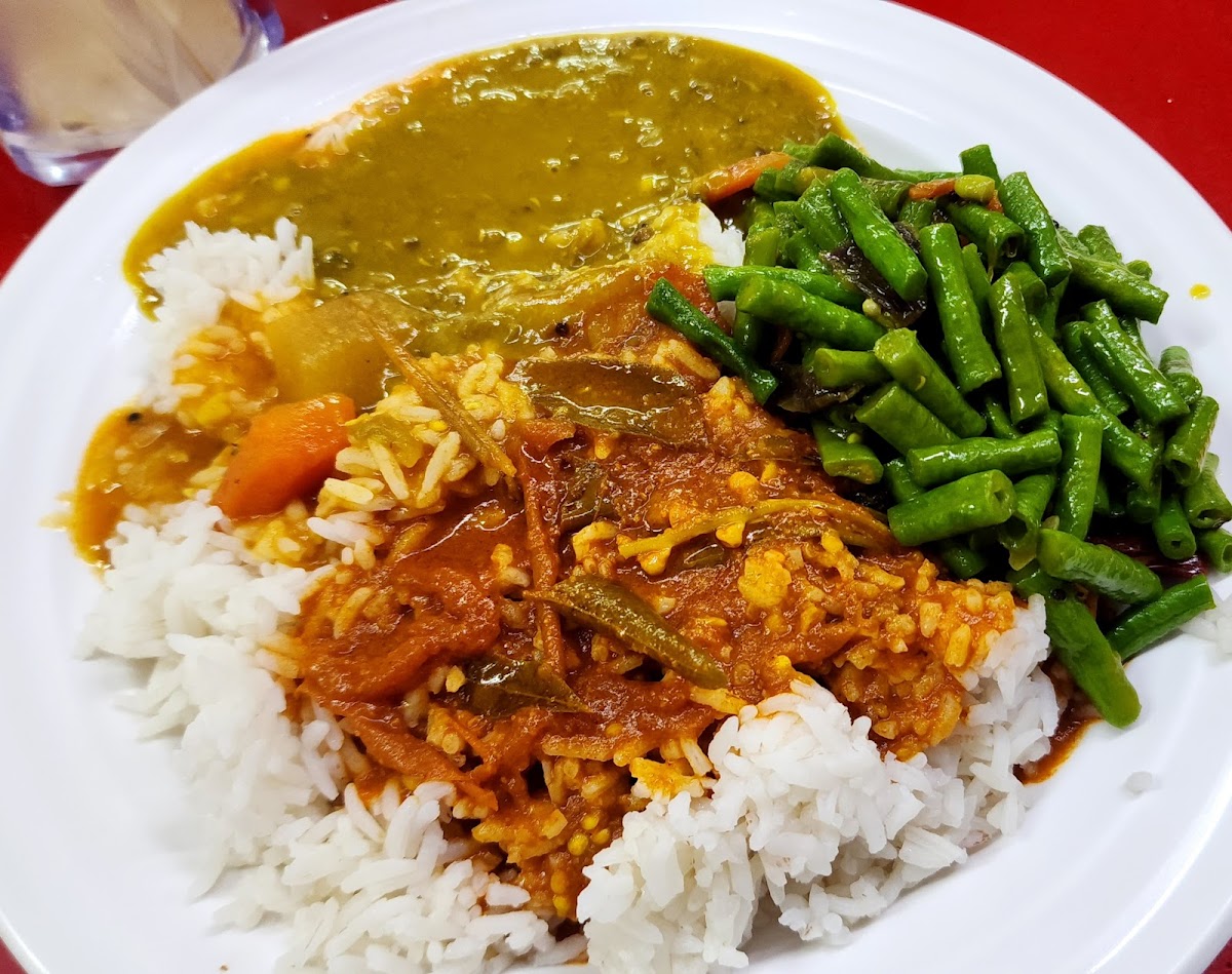 Restoran Rawang Spice House Sdn Bhd - Photo 3