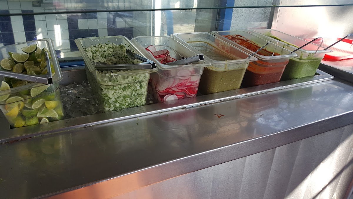 Tacos Los Carnales - Photo 5