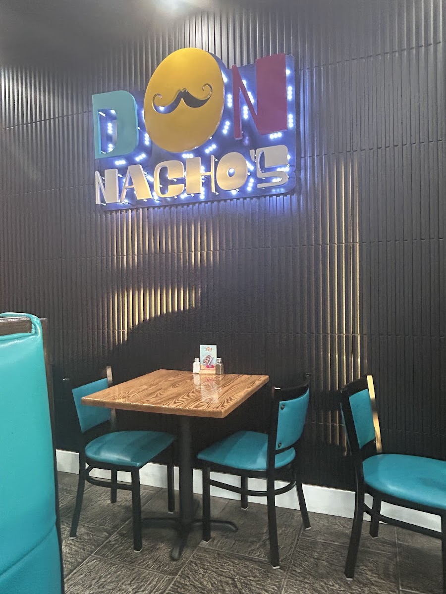 Don Nachos Fairburn - Photo 3