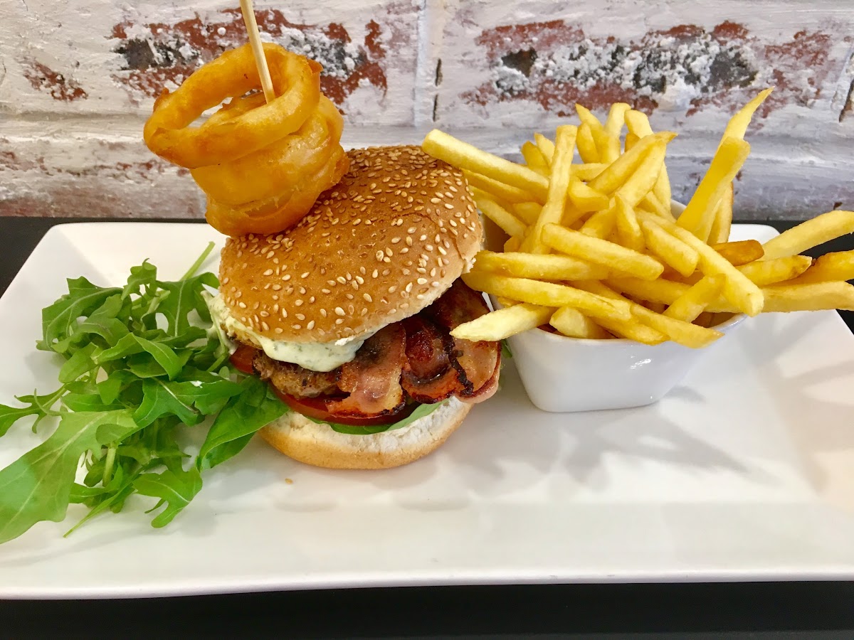 GRAZE eatery - Photo 1