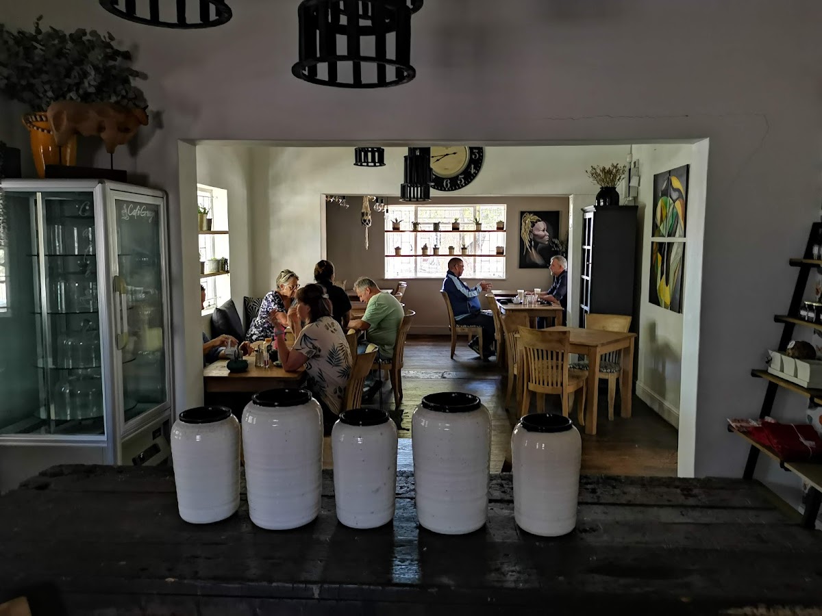GRAZE eatery - Photo 4