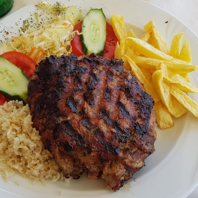 Petra Bay Burger