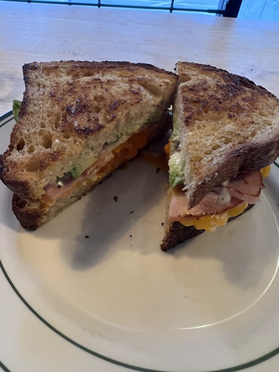 Hunnybee Bruncheonette - Photo 2