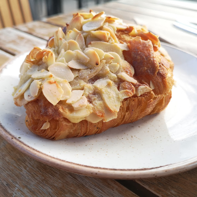 Almond Croissant