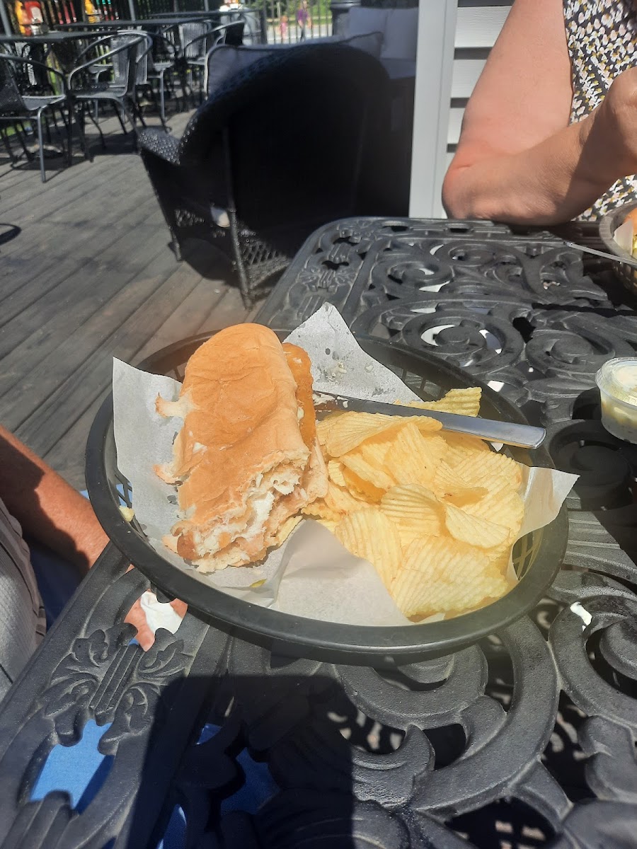 The Mystic River Cafe - Photo 6