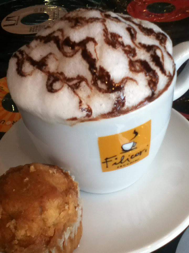 Snickerdoodles Coffee Shop - Photo 1