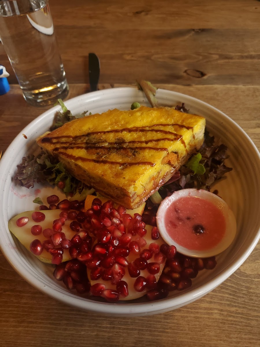 Spork Cafe & Catering - Photo 3