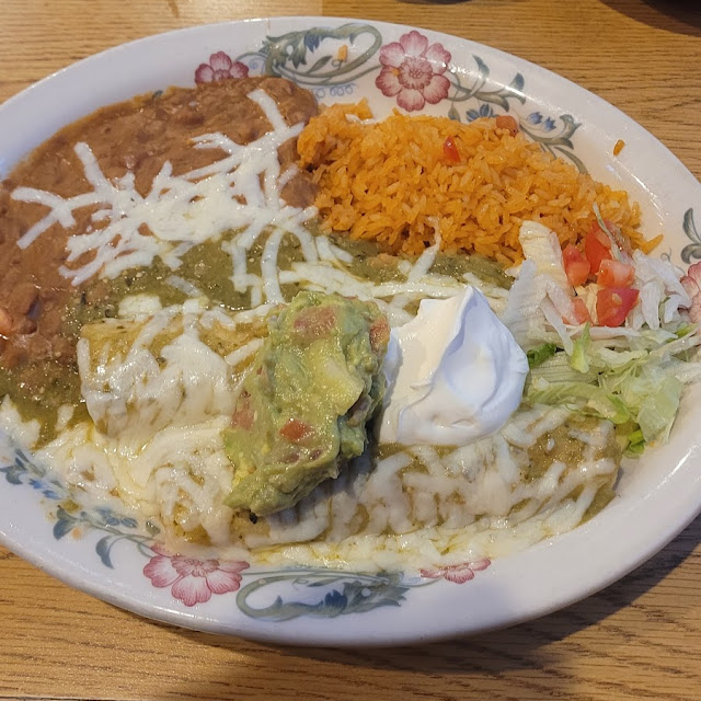 Enchiladas De Pollo