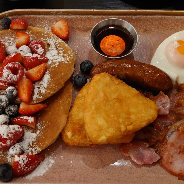 Las Vegas Breakfast