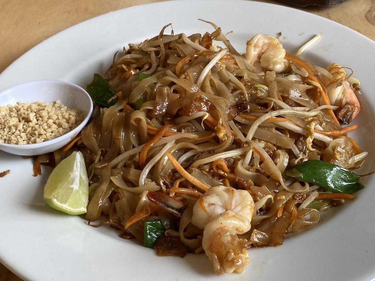 Sukhothai Thai Restaurant - Photo 1