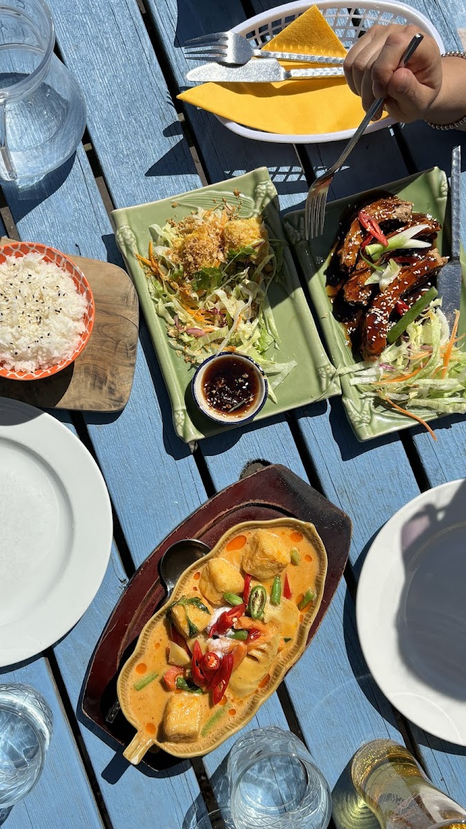 Sukhothai Thai Restaurant - Photo 6