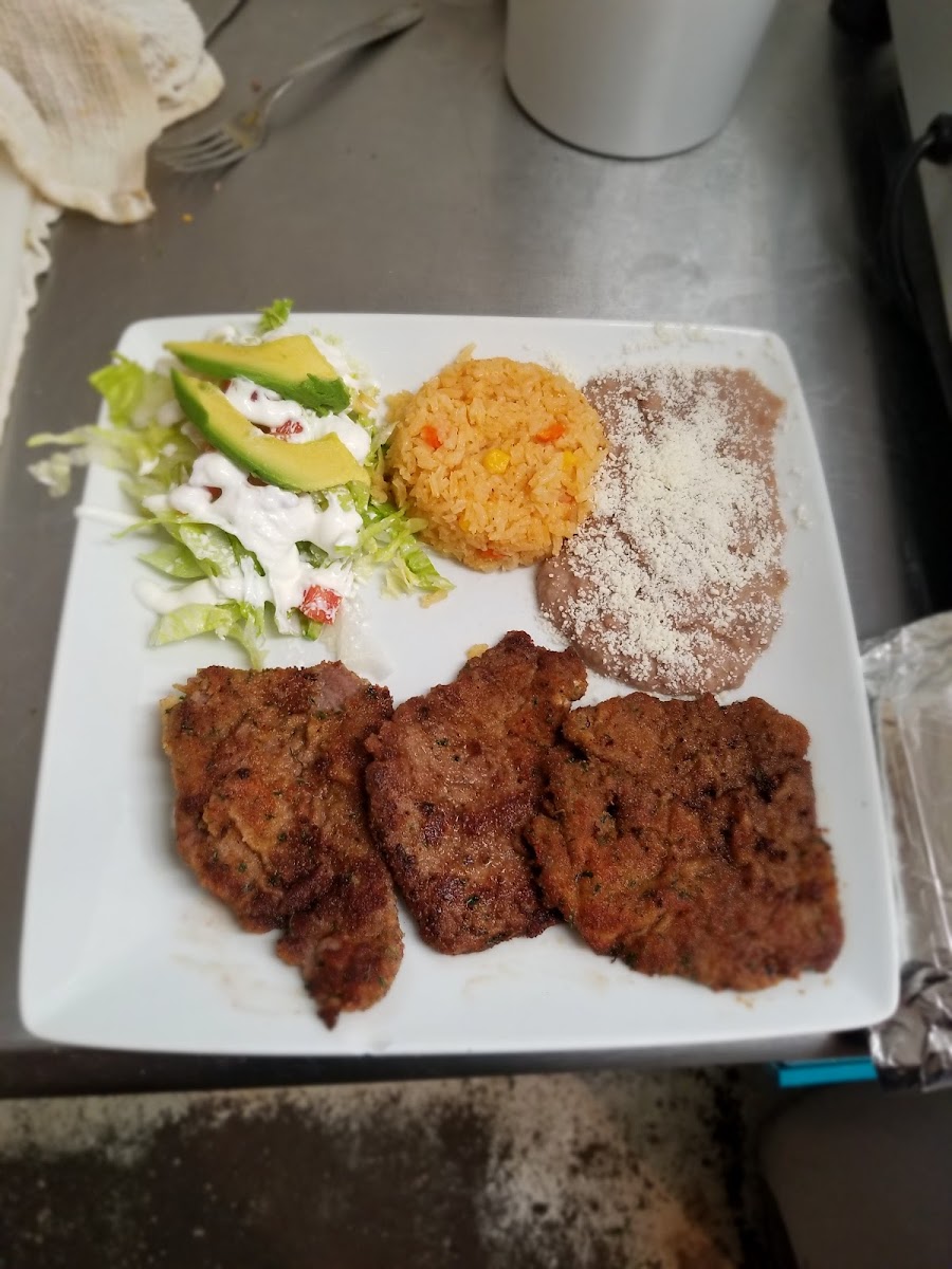 Cocos Restaurante - Photo 3