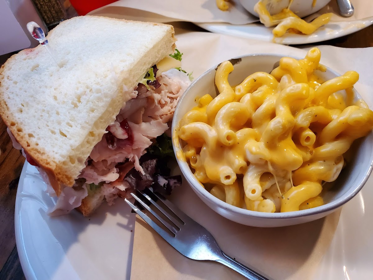 The Black Cow Cafe and Mercantile - Photo 7