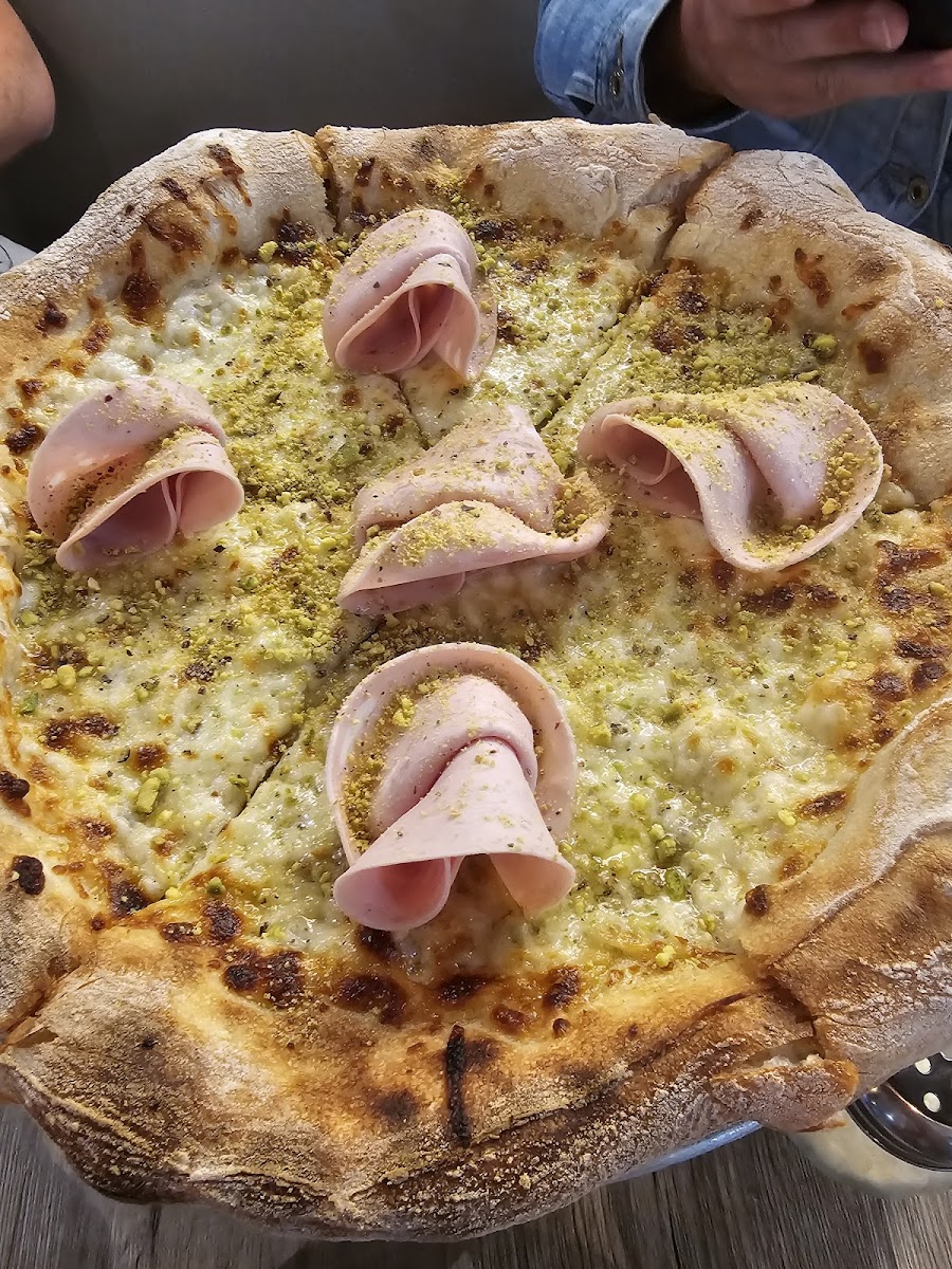 Sogna Napoli Trattoria & Pizzeria - Photo 1