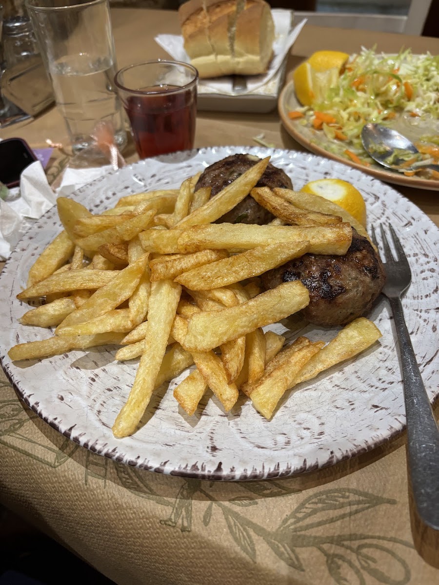 OINOMAGEIREIO homemade (Spitiko) - Photo 2