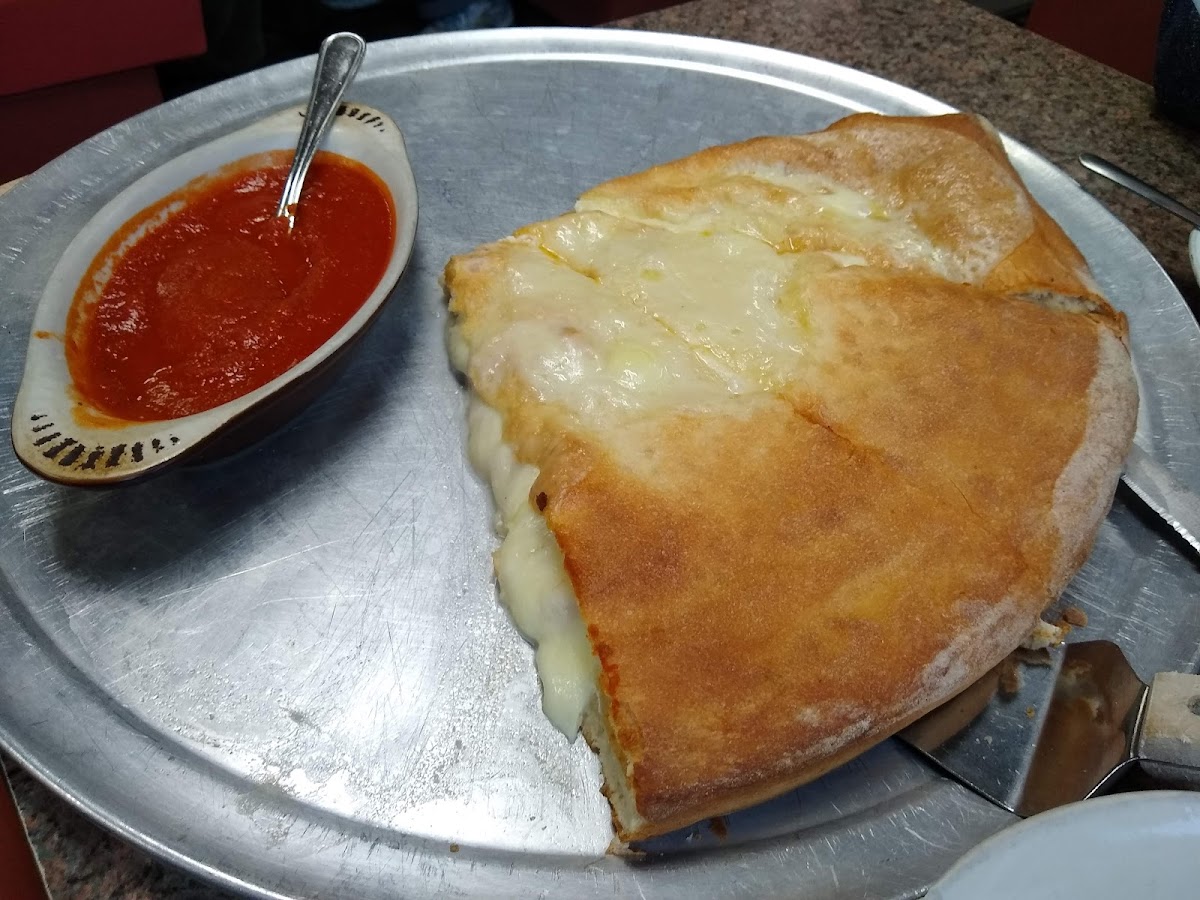 Schiano's Italian Restaurant - Photo 4