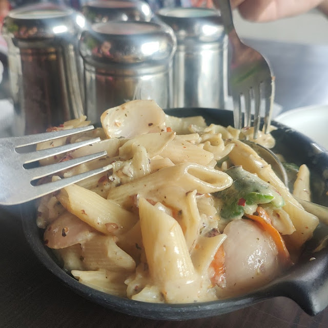 White Sauce Pasta