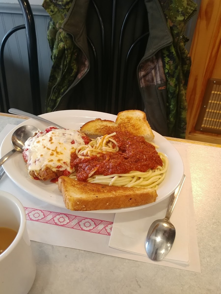 AJ's Lounge & Restaurant - Photo 8