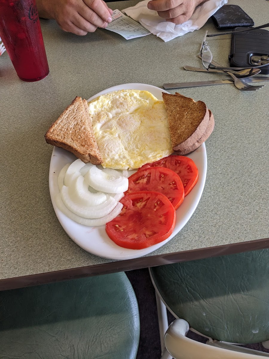 RJ's Diner - Photo 9