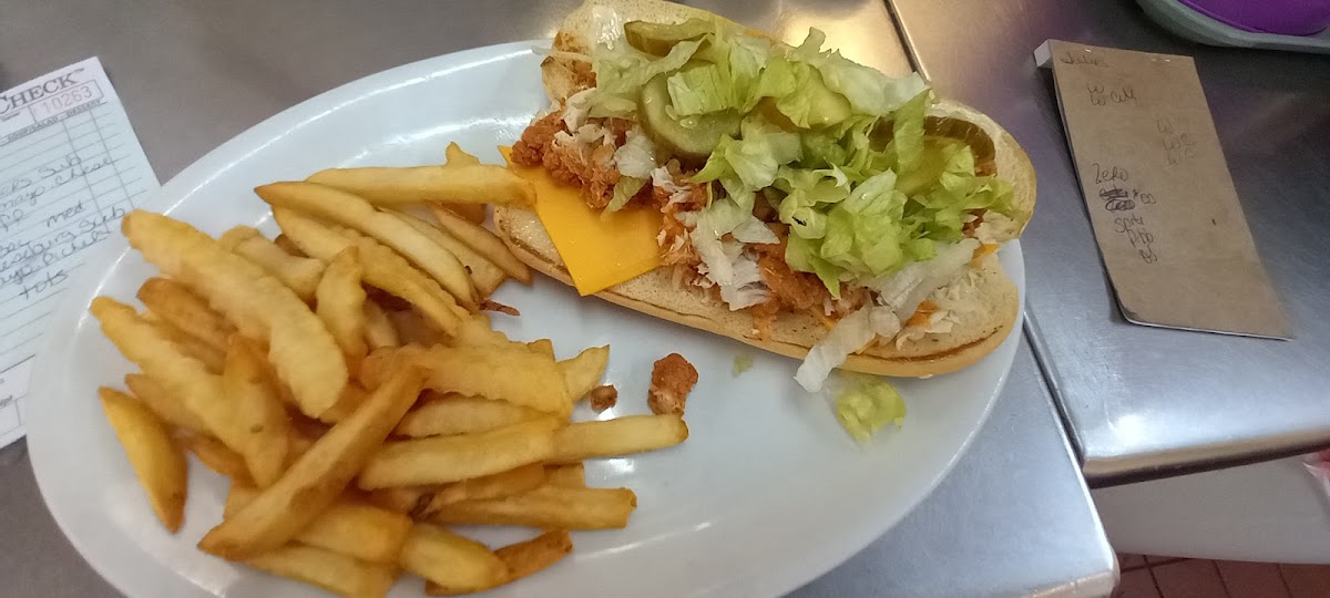 RJ's Diner - Photo 1