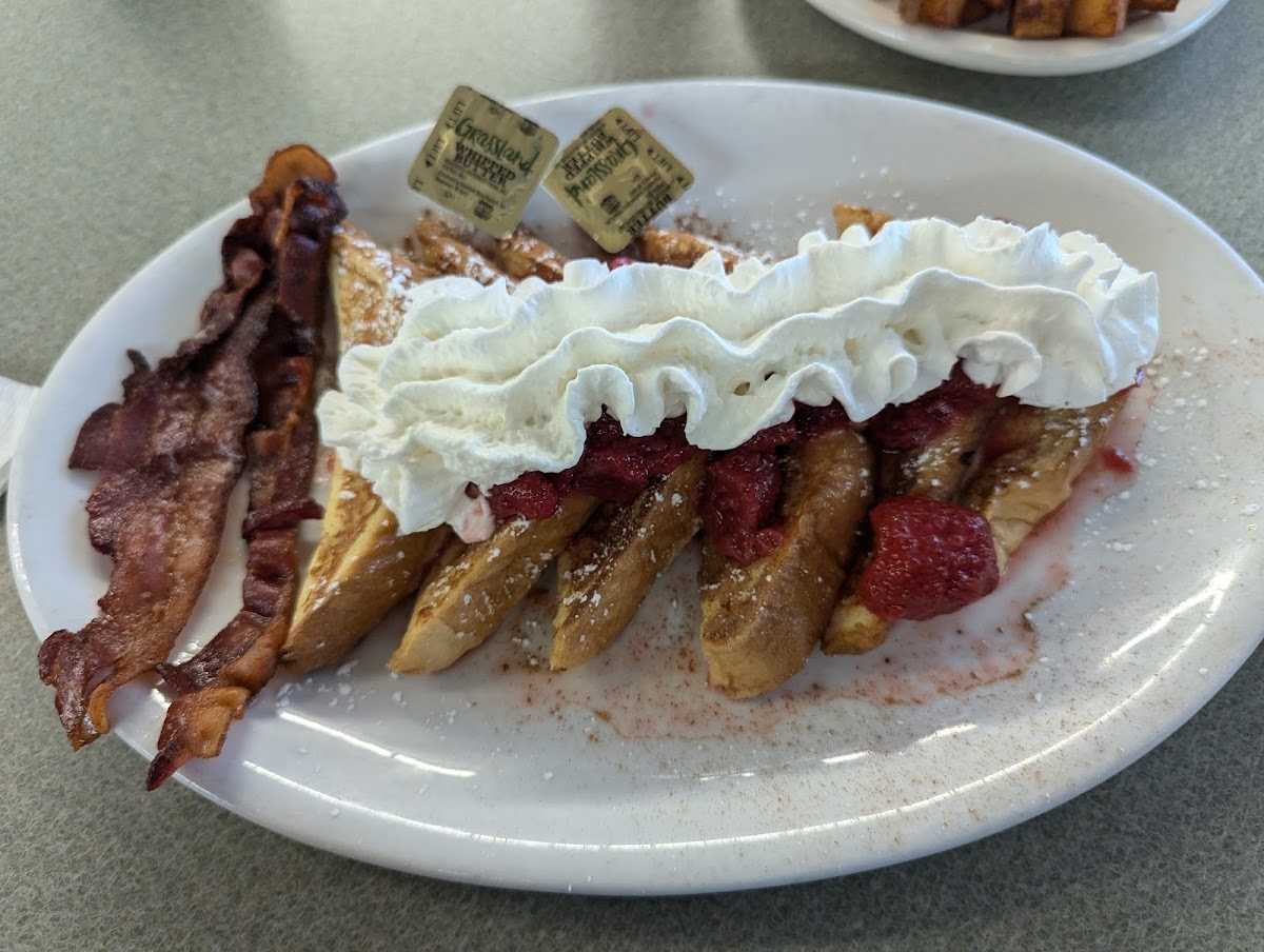 RJ's Diner - Photo 7