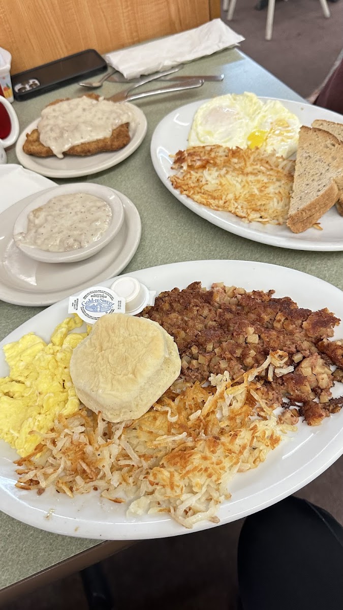 RJ's Diner - Photo 8