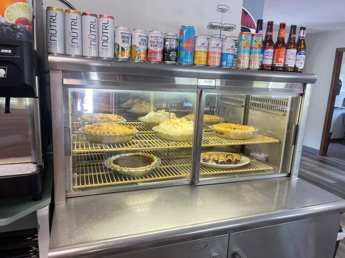 SHELBY’S CAFE AND BAKERY