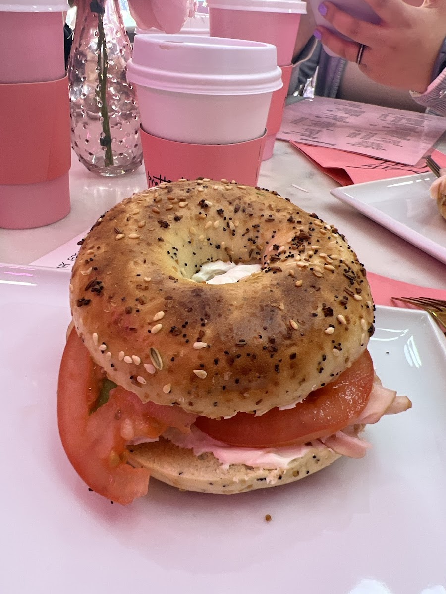 Pink Rose Cafe - Photo 2