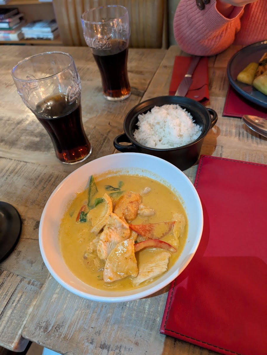 Mary Rowntree Thai Restaurant - Photo 4