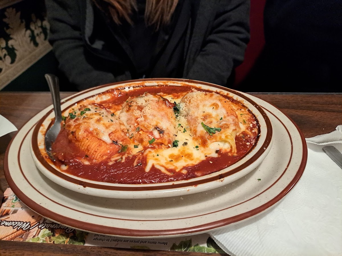 Mario's Restaurant - Photo 4