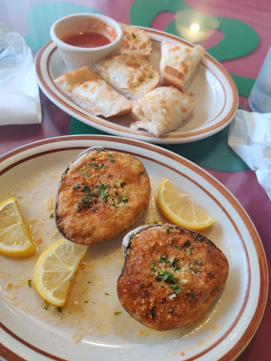 Mario's Restaurant - Photo 5