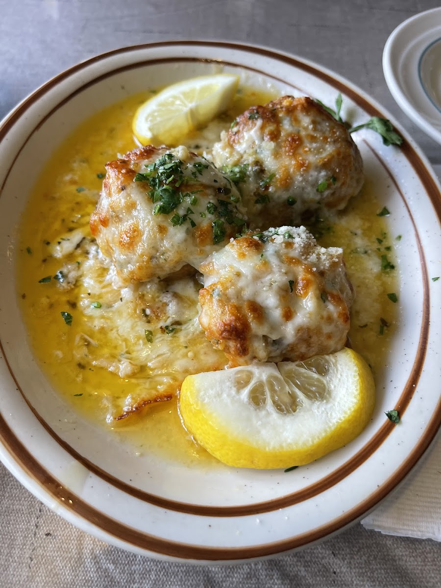 Mario's Restaurant - Photo 7