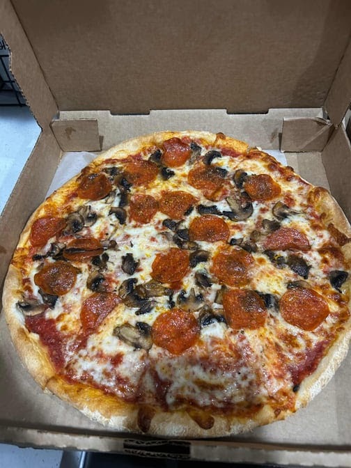 Atlas Pizza - Photo 1