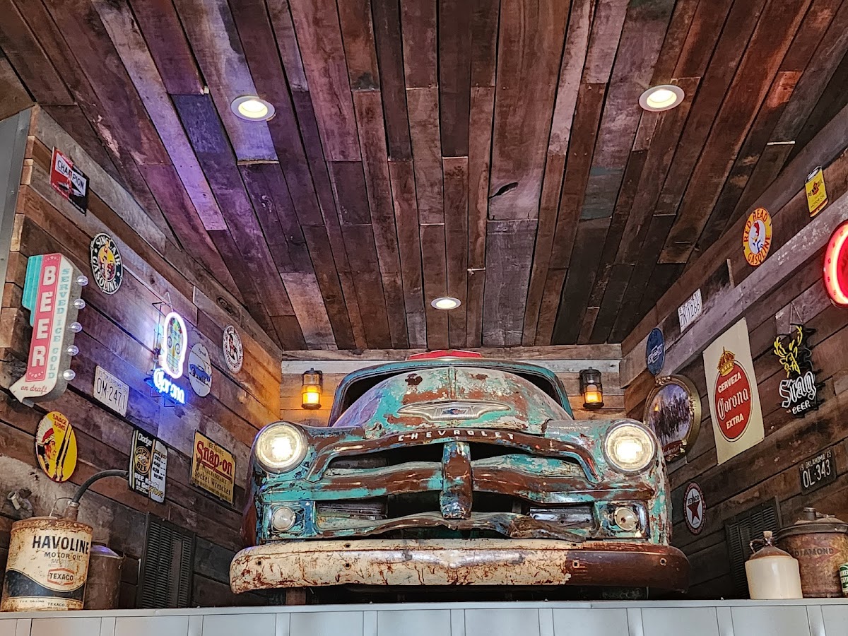 Rustic Cantina LLC - Photo 4