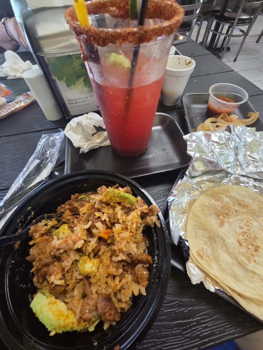 Taqueria Jalapenos (LaBelle) - Photo 3