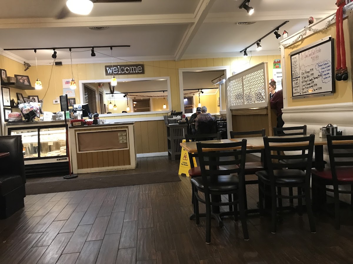 Country Table Restaurant - Photo 7