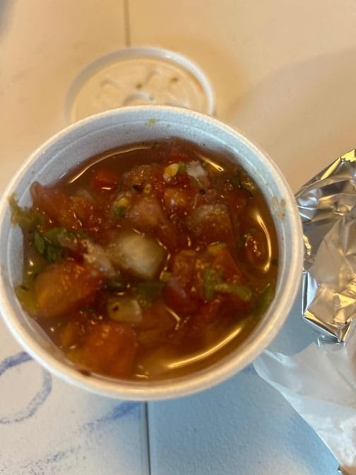 Del Carmen Mariscos - Photo 2