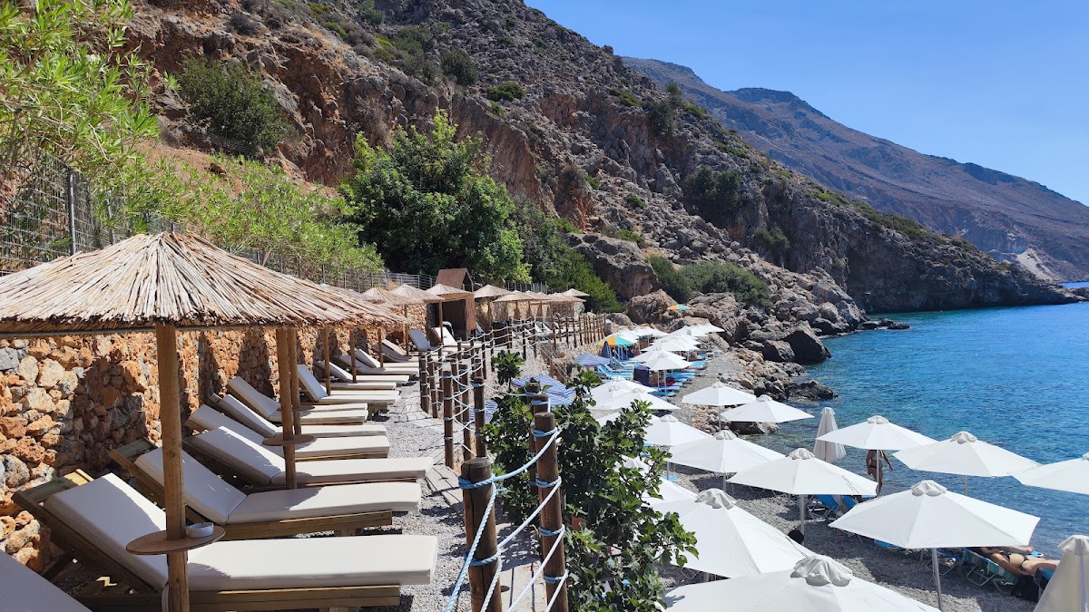 Akroyiali Beach Bar - Photo 3
