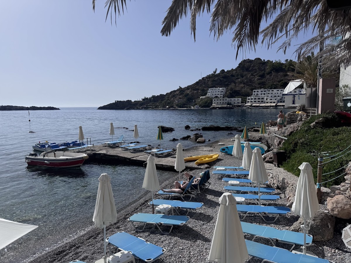 Akroyiali Beach Bar - Photo 4