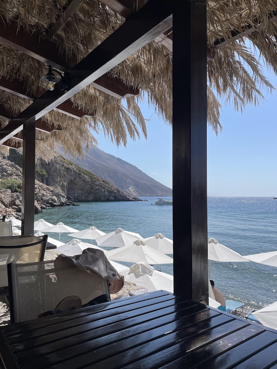 Akroyiali Beach Bar - Photo 8